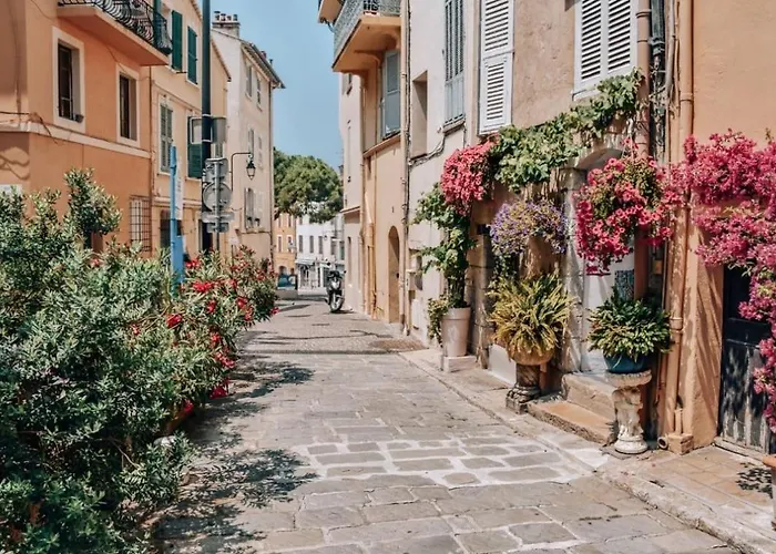 Beautiful And Cozy Place In The Center Of Nice